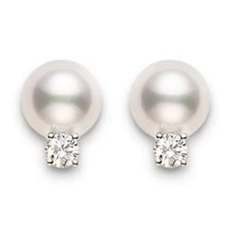 Mikimoto 18ct Yellow Gold Diamond 6mm White Akoya Pearl Stud Earrings