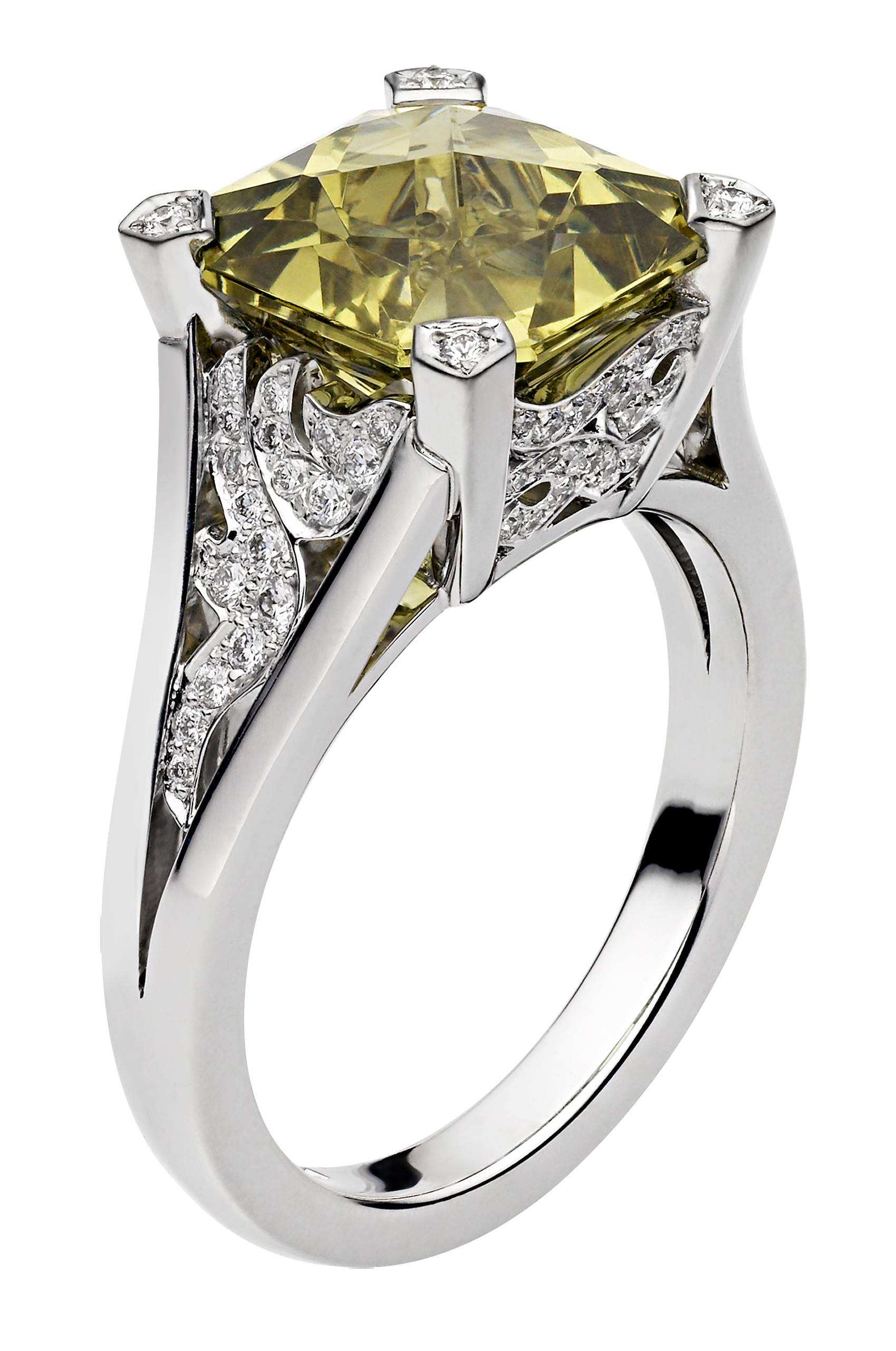 18ct White Gold Diamond 0.29ct Mali Garnet 5.35ct Angel Ring, view 1