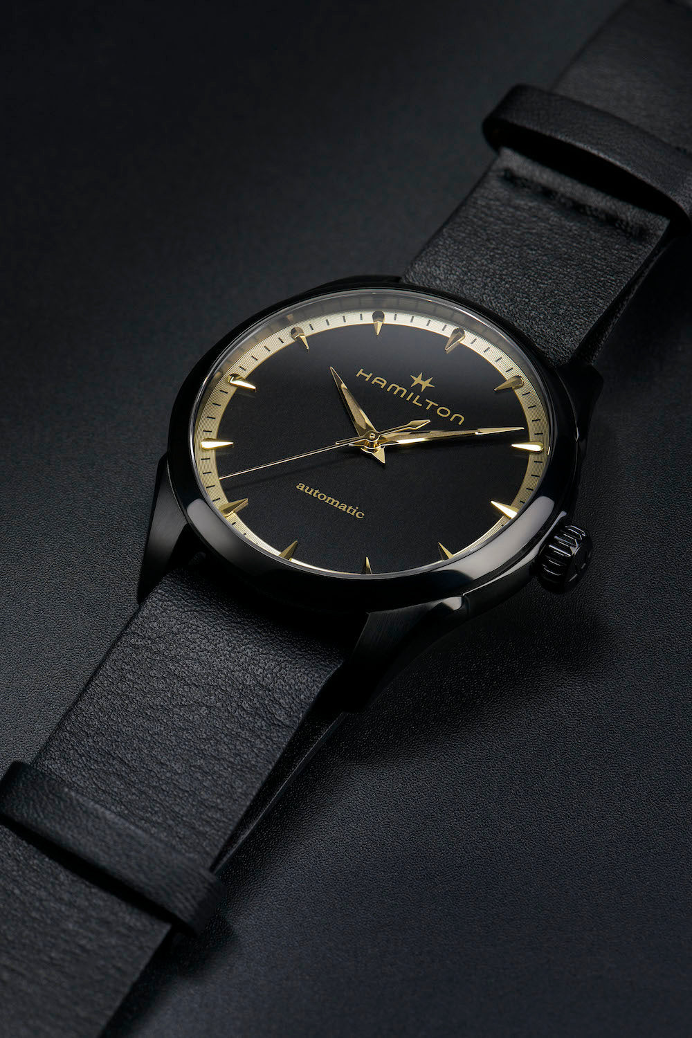 【美品】HAMILTON ハミルトン 腕時計 H322010 ブラック調 チタン製ウォッチ | どんな冒険にも立ち向かっていける軽さと強