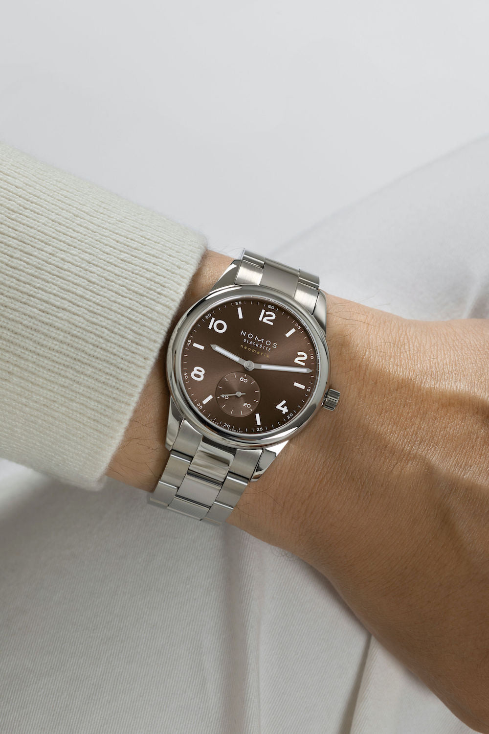 Nomos Glashutte Club Sport Neomatik 39 Tabac Steel Back Watch 759