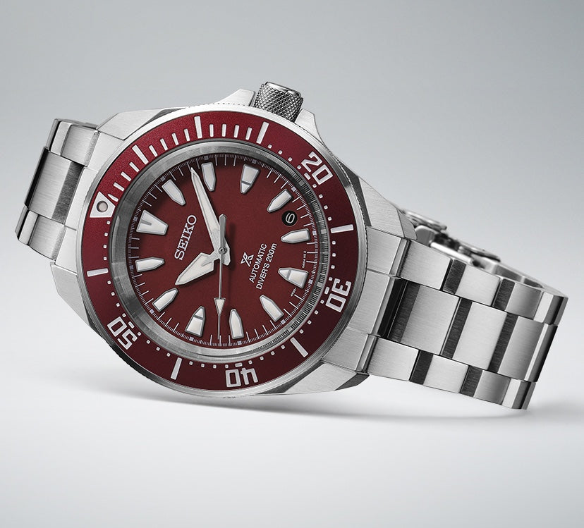Red seiko watch discount