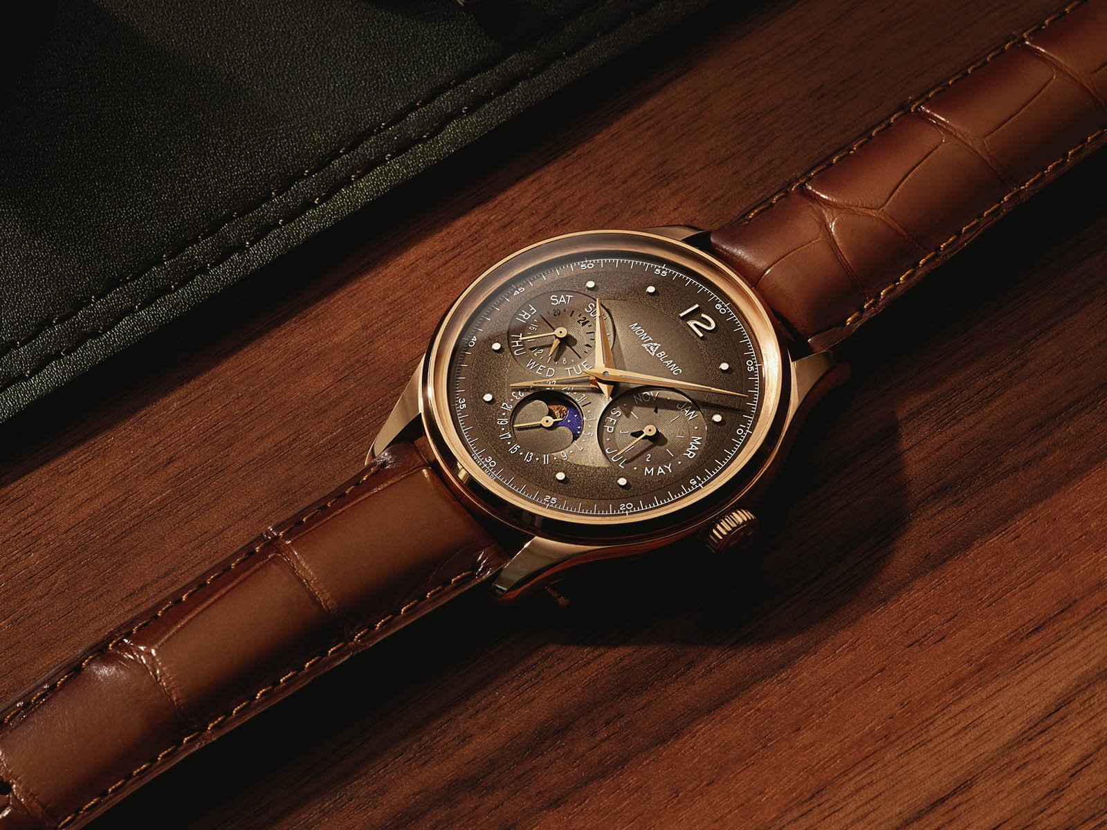 Montblanc Watch Heritage Perpetual Calendar Limited Edition 128669 C W Sellors Luxury Watches